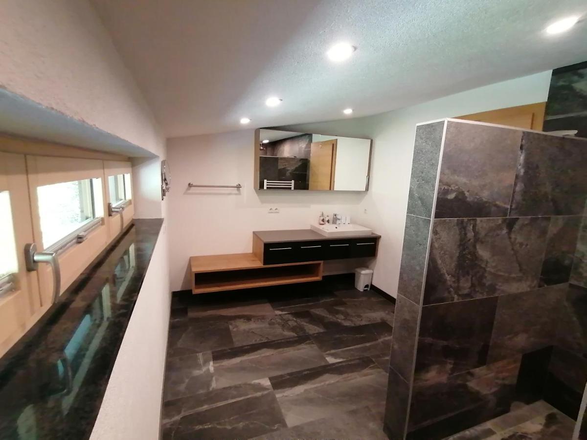 Ferienwohnung La-Wurm ハート・イム・ツィラータール エクステリア 写真